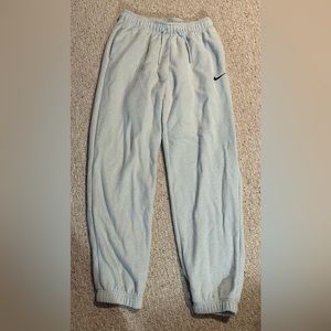 Oversized Nike sweatpants